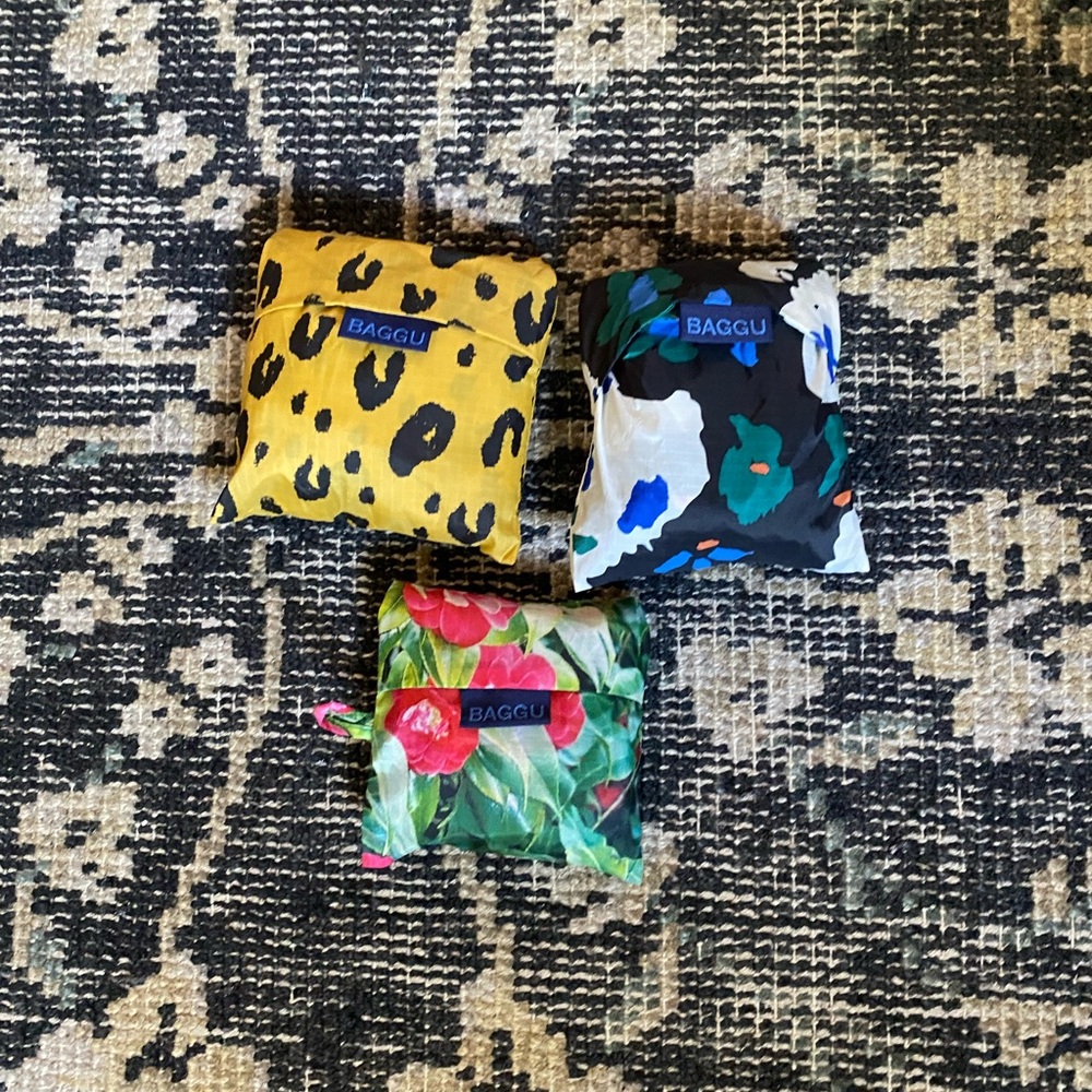 BAGGU bundle: 2 big, 1 standard